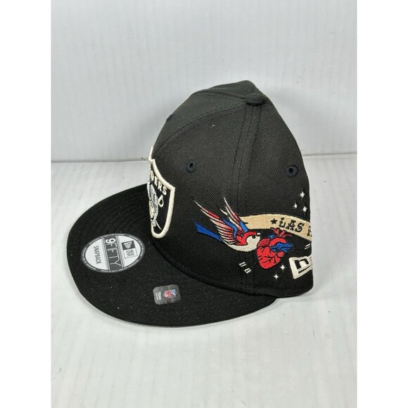 New Era 9FIFTY Las Vegas Raiders NFL City Art SnapBack Hat Cap Black NWT OSFM - Picture 2 of 6